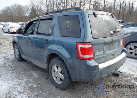 2011 Ford Escape Xlt z USA, uszkodzony, nr VIN 1FMCU0D74BKC08202